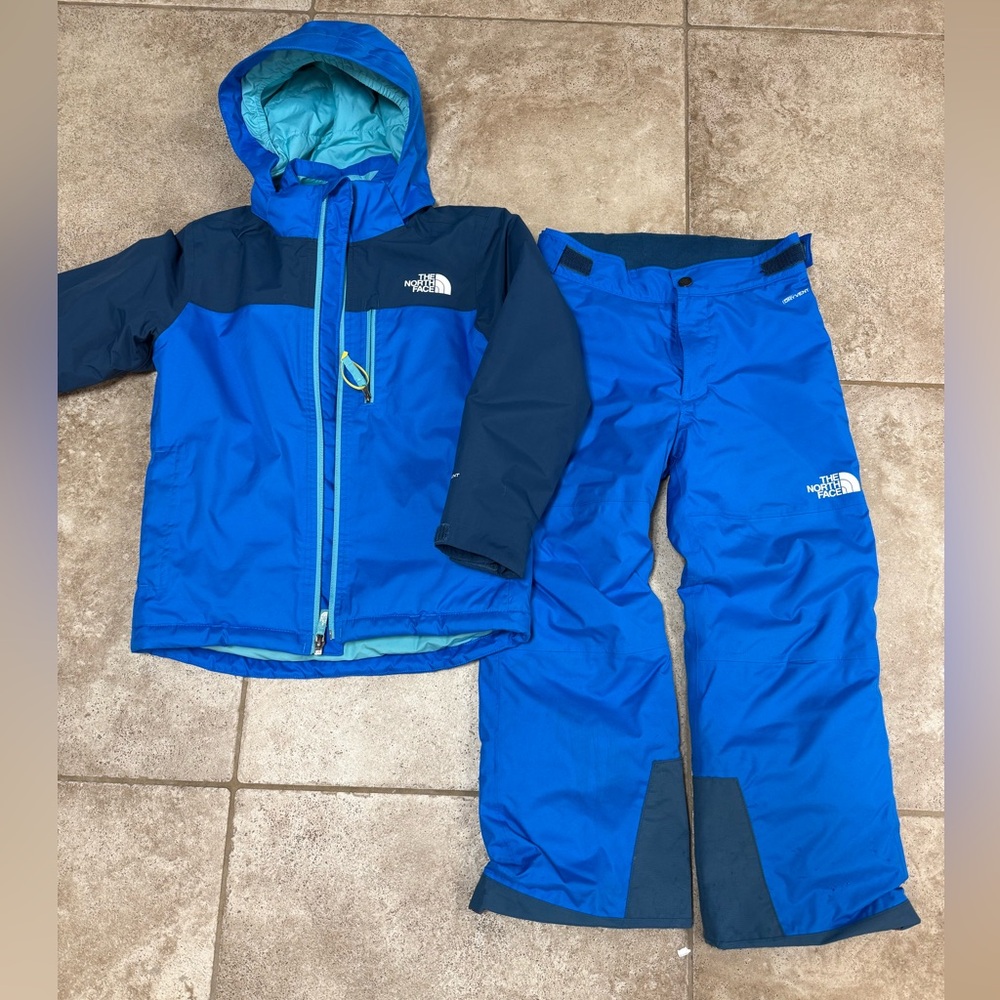 KIDS THE NORTH FACE SKI JACKET AND PANTS